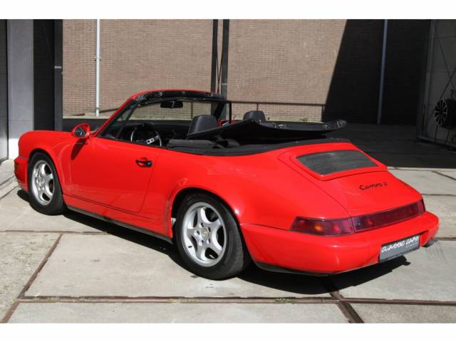Porsche 911 Carrera 4