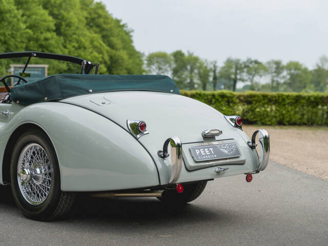 Jaguar XK 120 DHC