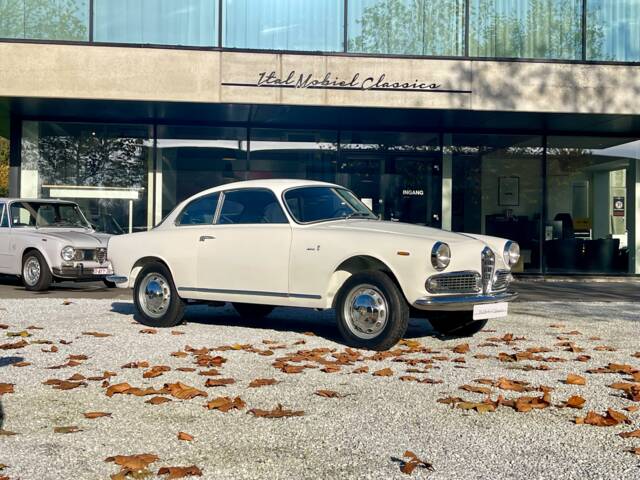 Alfa Romeo Giulia 1600 Sprint