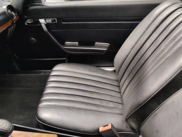 Mercedes-Benz 280 SL