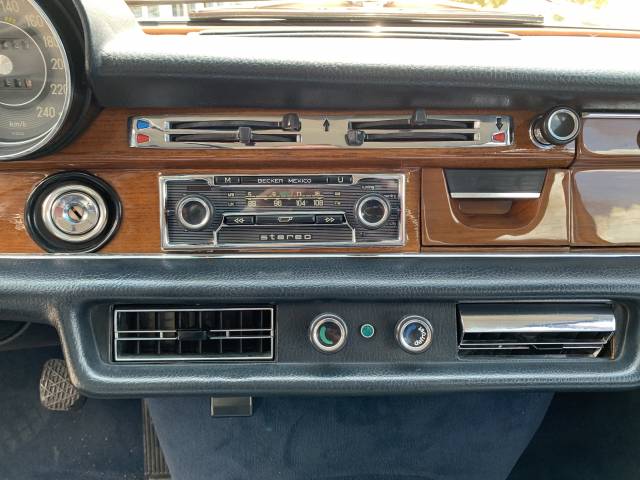 Mercedes-Benz 300 SEL 6.3