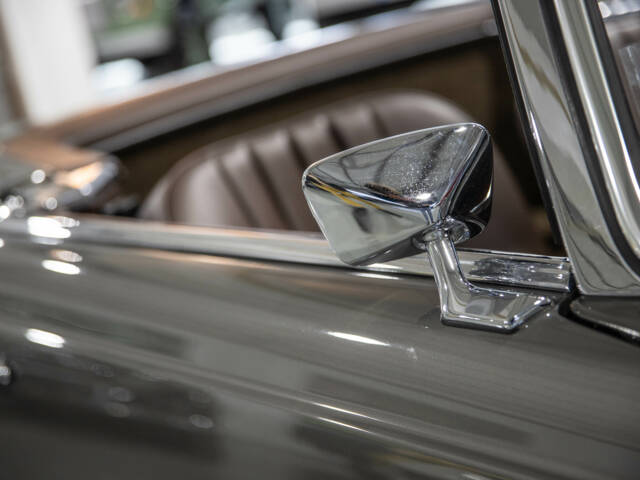 Mercedes-Benz 280 SL