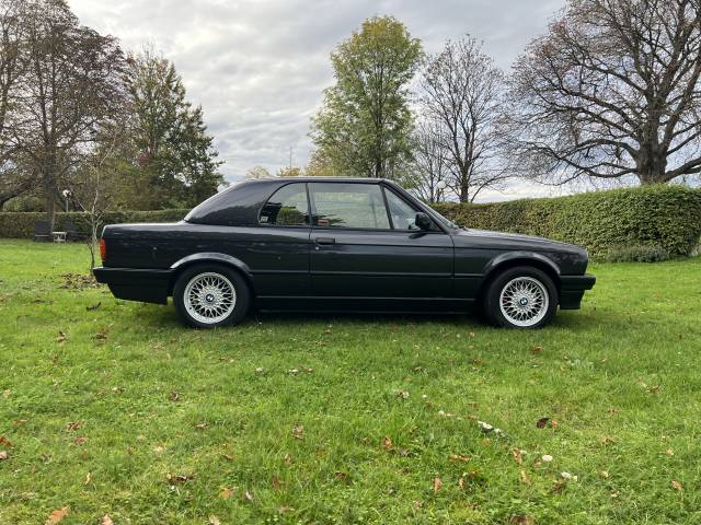 BMW 318i