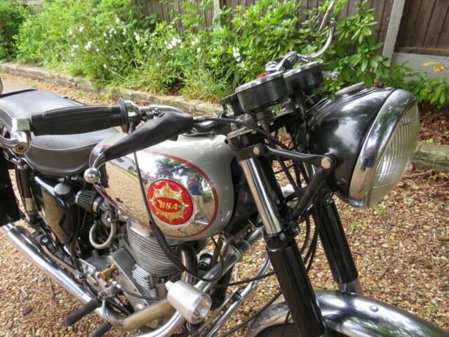 BSA DBD 34 Gold Star