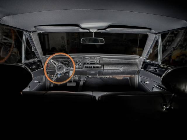 Dodge Charger 318