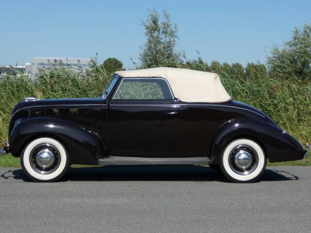 Ford V8
