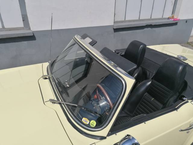 Triumph TR 6