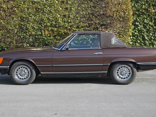 Mercedes-Benz 280 SL