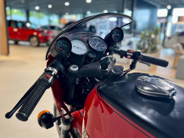 Moto Guzzi 850 LeMans