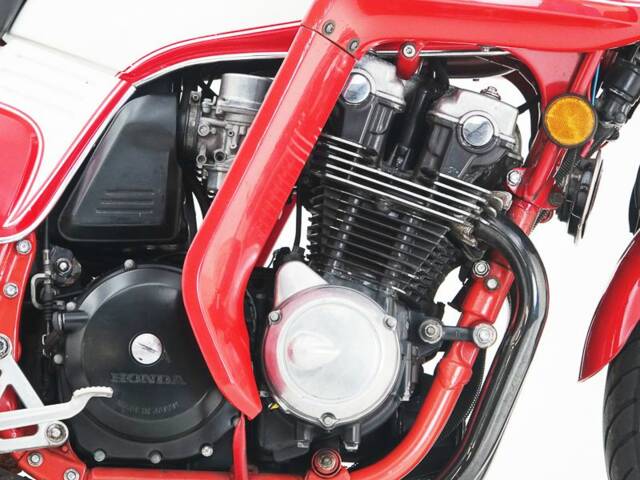 Honda CB 900 F Bol d'Or