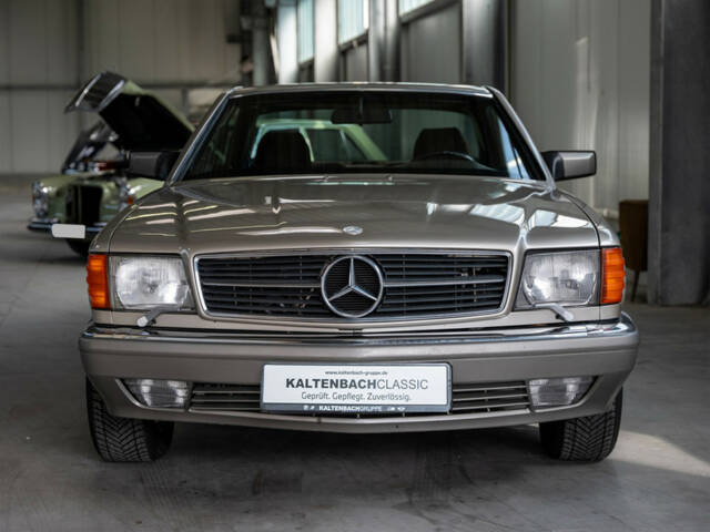 Mercedes-Benz 560 SEC