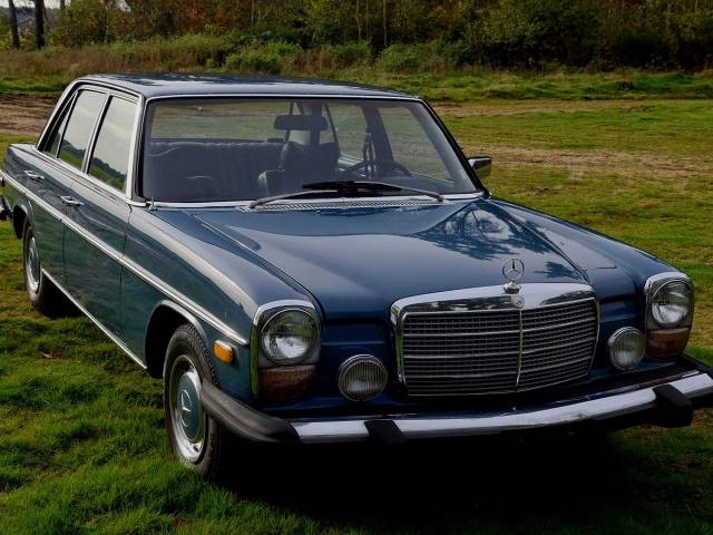 Mercedes-Benz 280