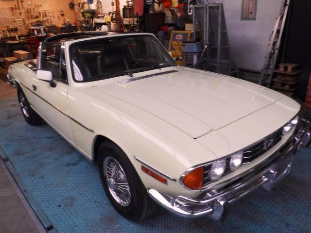 Image 1/30 of Triumph Stag (1972)