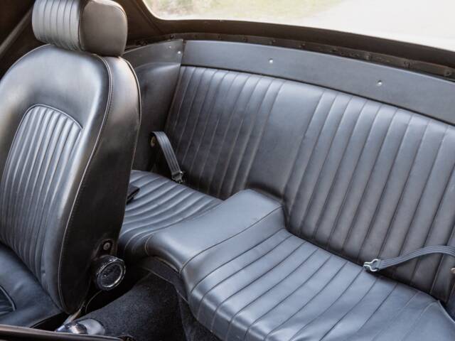 Alfa Romeo 2000 Spider Veloce