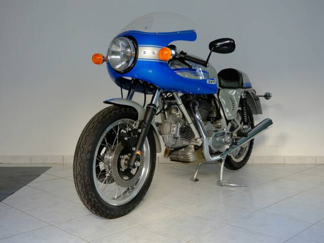 Ducati 900 SS