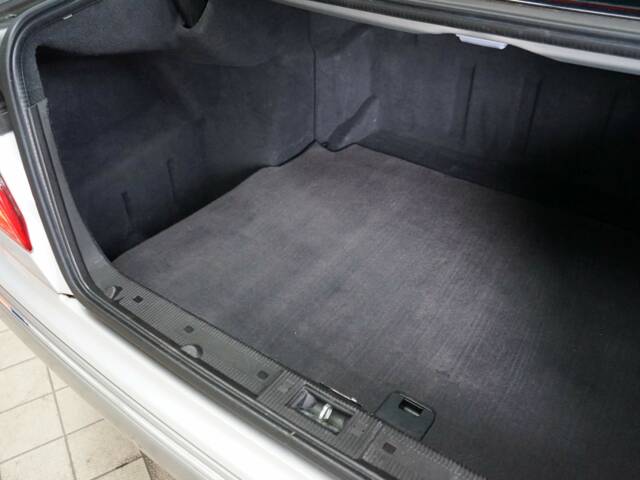 Mercedes-Benz E 200 Kompressor