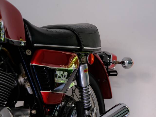 Ducati 750 GT