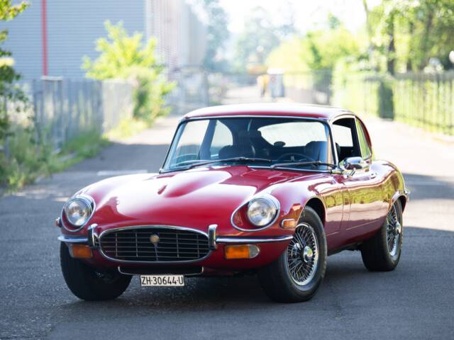 Jaguar E-Type V12 (2+2)