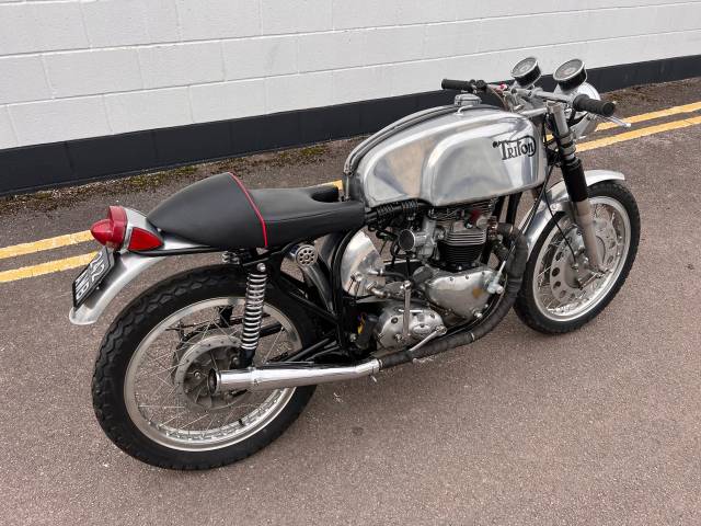 Triton 650