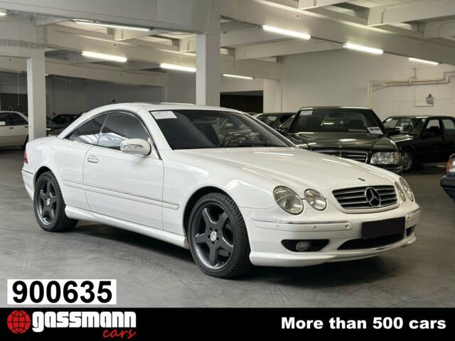 Immagine 1/15 di Mercedes-Benz CL 55 AMG (2002)