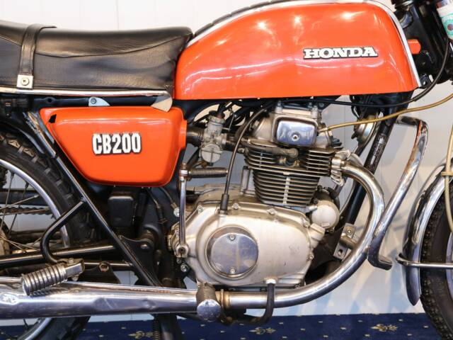 Honda CB 200