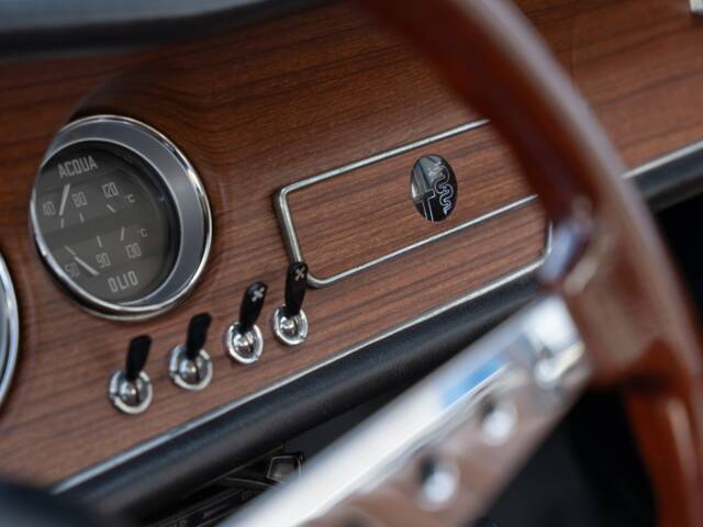 Alfa Romeo Giulia GT 1300 Junior