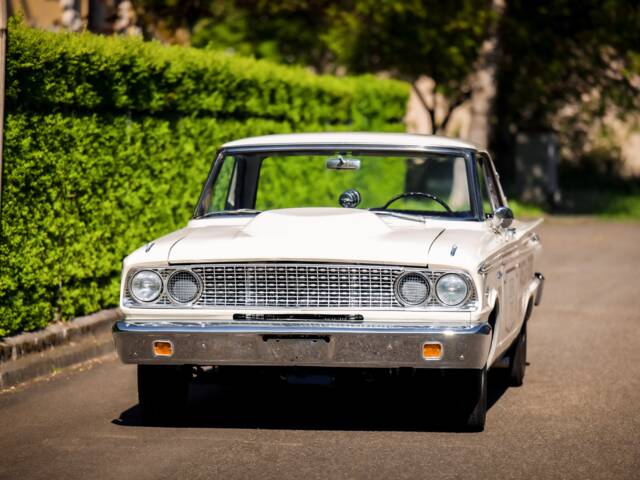 Ford Fairlane 500
