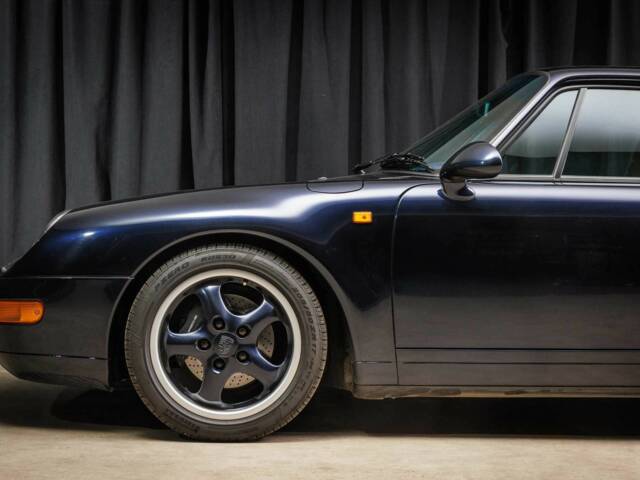 Porsche 911 Carrera