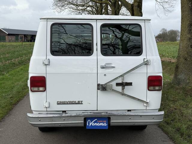 Chevrolet Sportsvan LWB