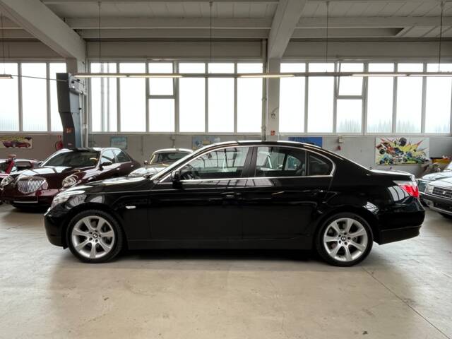 BMW 530i