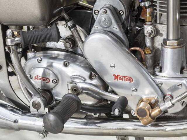 Norton Model 30 International