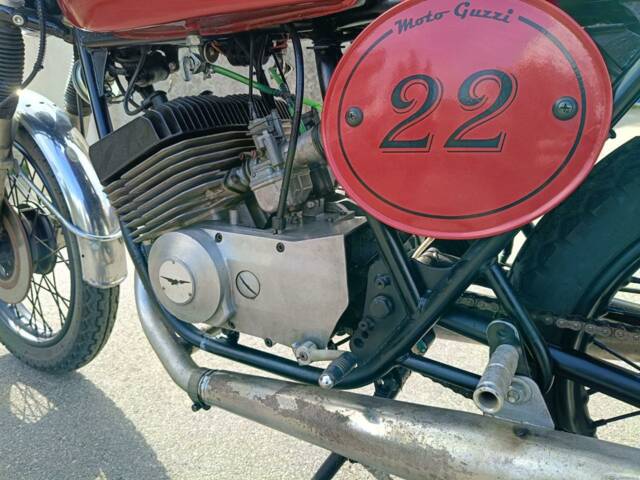 Moto Guzzi 254