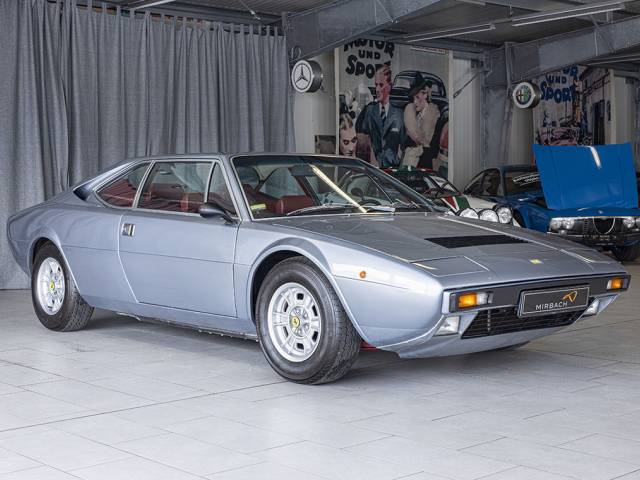 Ferrari Dino 308 GT4