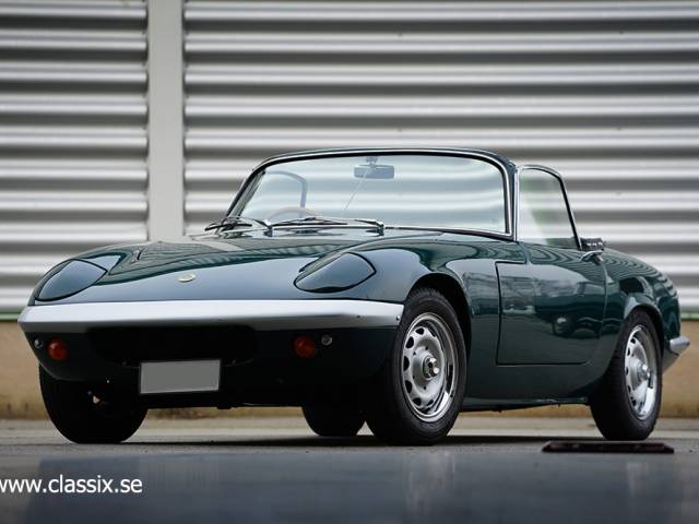 Image 1/37 of Lotus Elan SE (1967)
