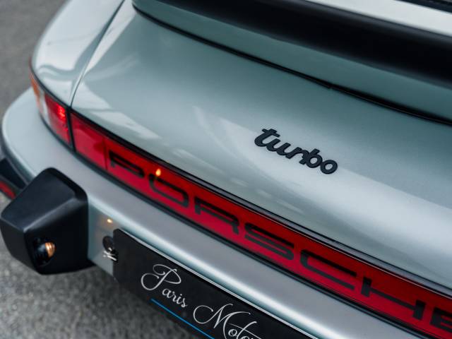 Porsche 911 Turbo 3.3
