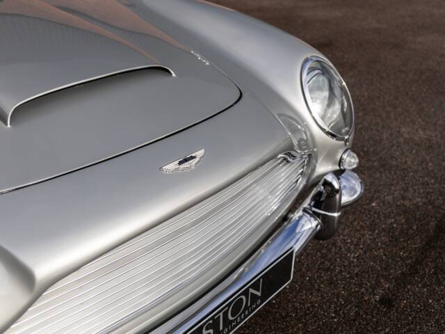 Aston Martin DB 5
