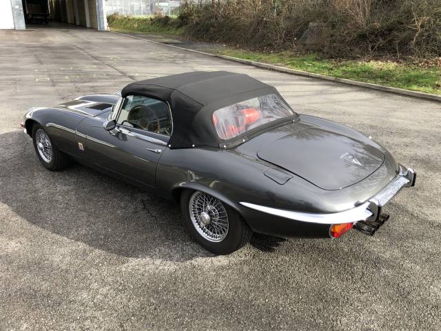 Bild 1/43 von Jaguar E-Type V12 (1973)