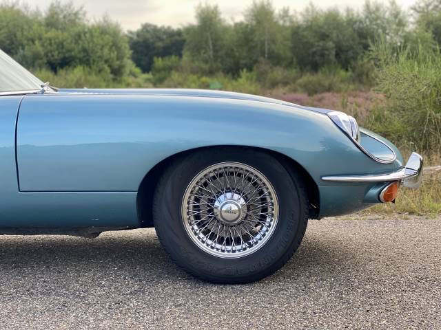 Jaguar E-Type (2+2)
