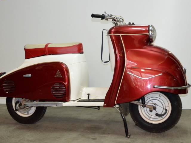 DKR Manx 250