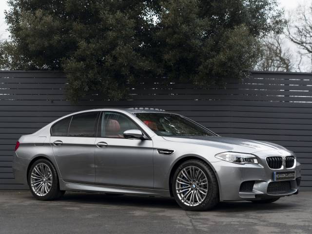 Image 1/41 of BMW M5 (2016)