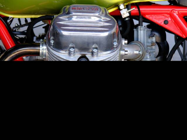Moto Guzzi V7 Sport