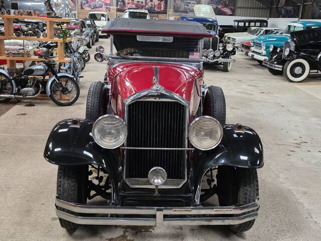 Pierce-Arrow Modell 43