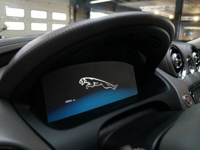 Jaguar XJ 5.0