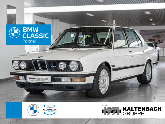 Immagine 1/23 di BMW M5 (1987)