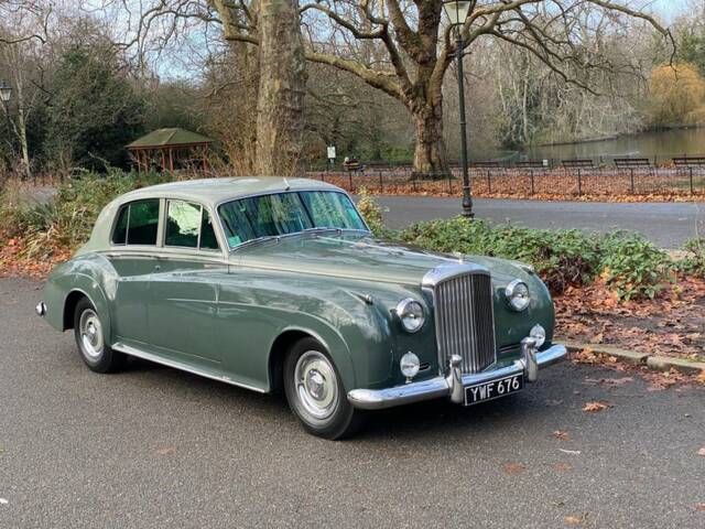 Bentley S 2
