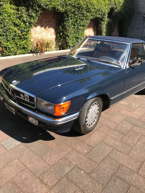 Image 1/53 de Mercedes-Benz 380 SL (1988)