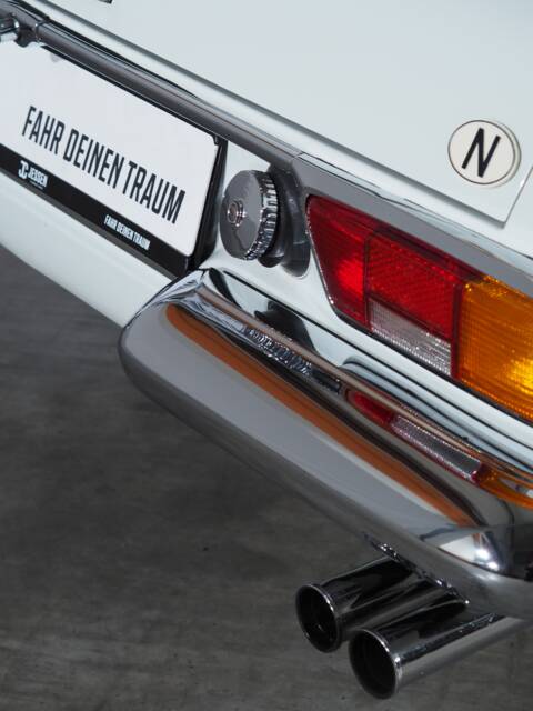 Mercedes-Benz 280 SL