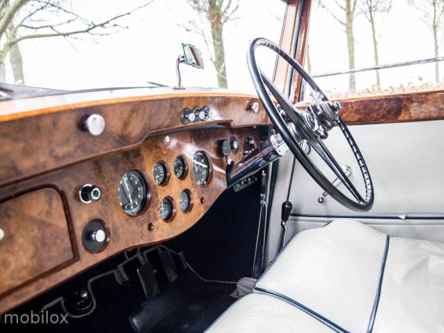 Rolls-Royce 25/30 HP