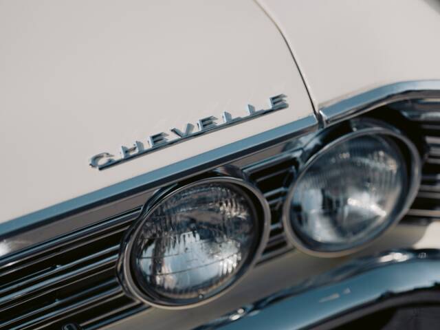 Chevrolet Chevelle Malibu Hardtop Coupe