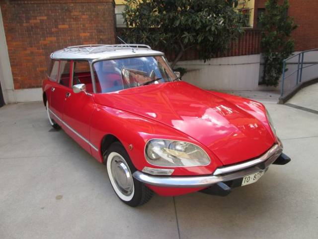 Bild 1/9 von Citroën DS 23 Break (1975)